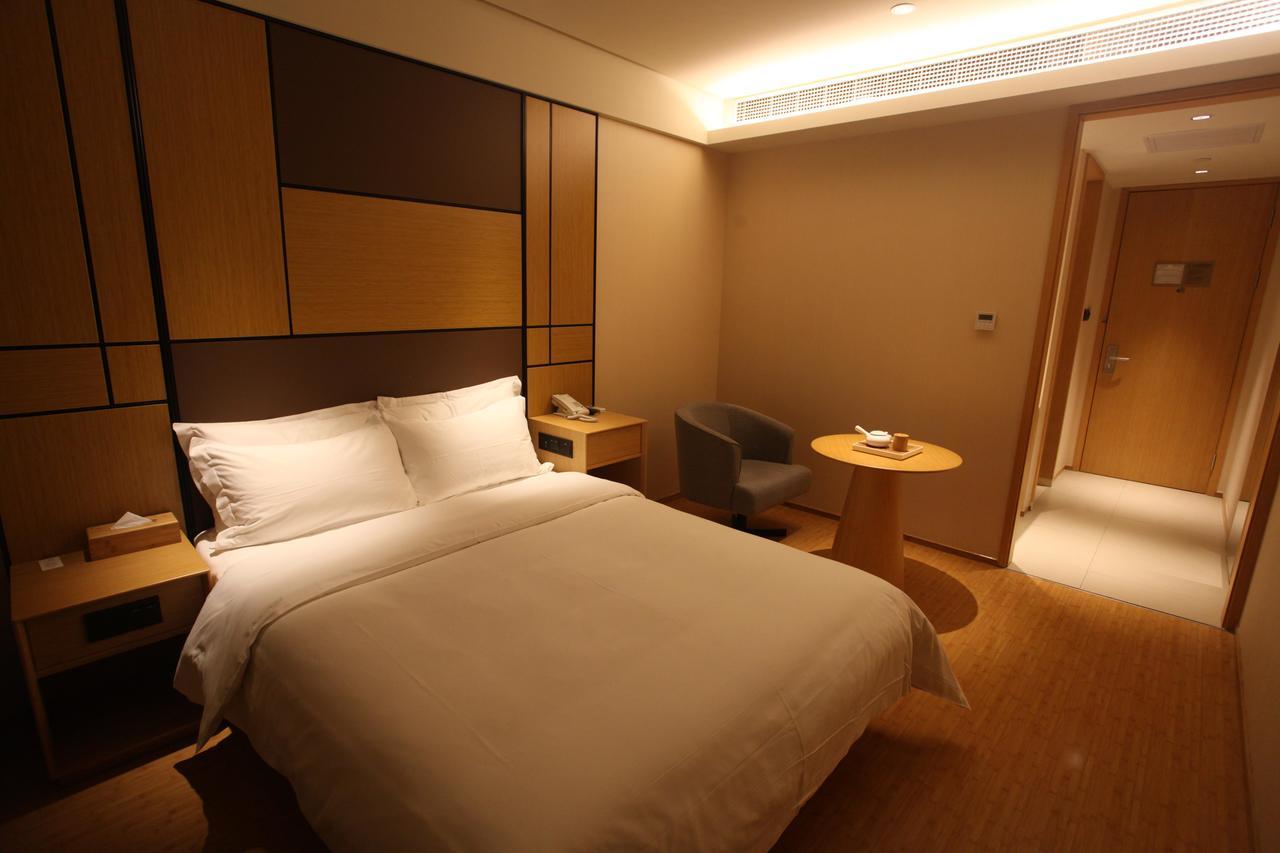 Ji Hotel Shanghai Bund East Nanjing Road Pedestrian Street Bagian luar foto