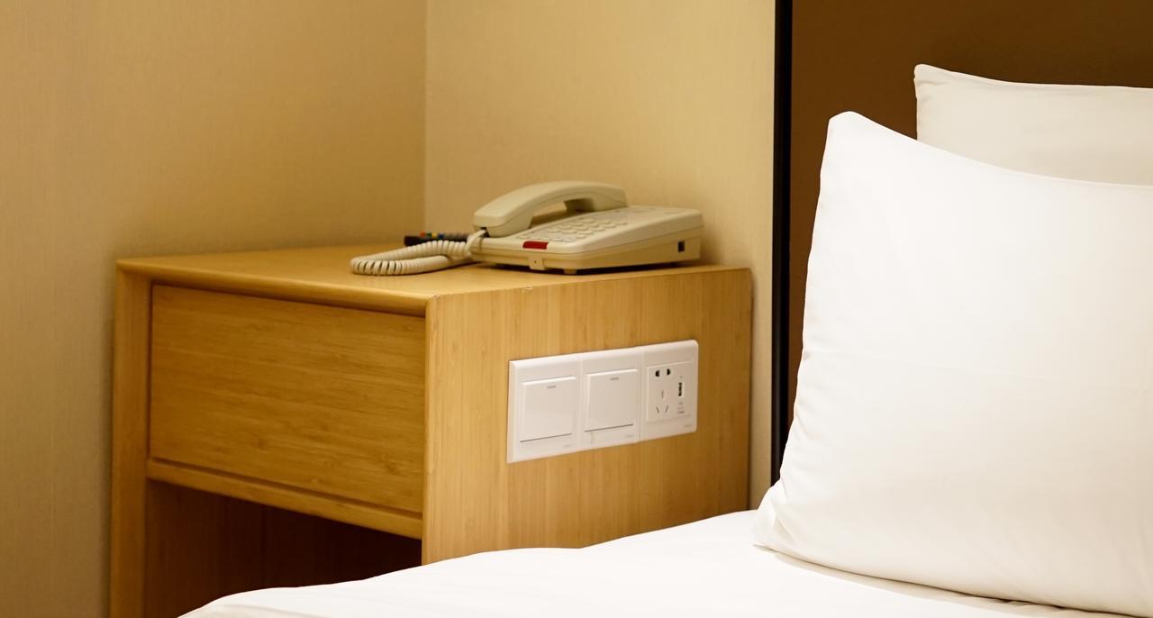 Ji Hotel Shanghai Bund East Nanjing Road Pedestrian Street Bagian luar foto